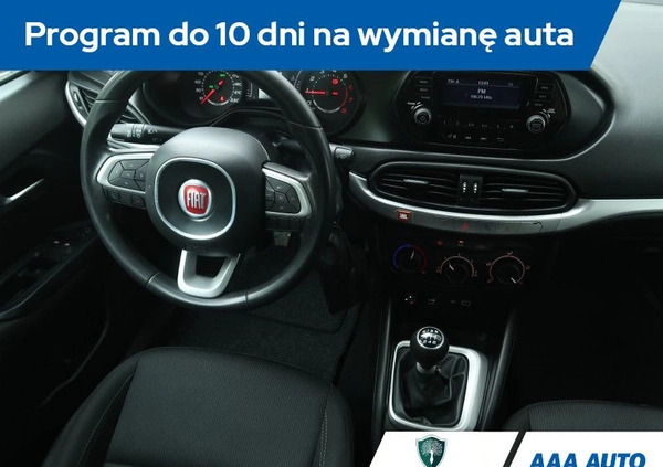 Fiat Tipo cena 50000 przebieg: 77966, rok produkcji 2018 z Kęty małe 191